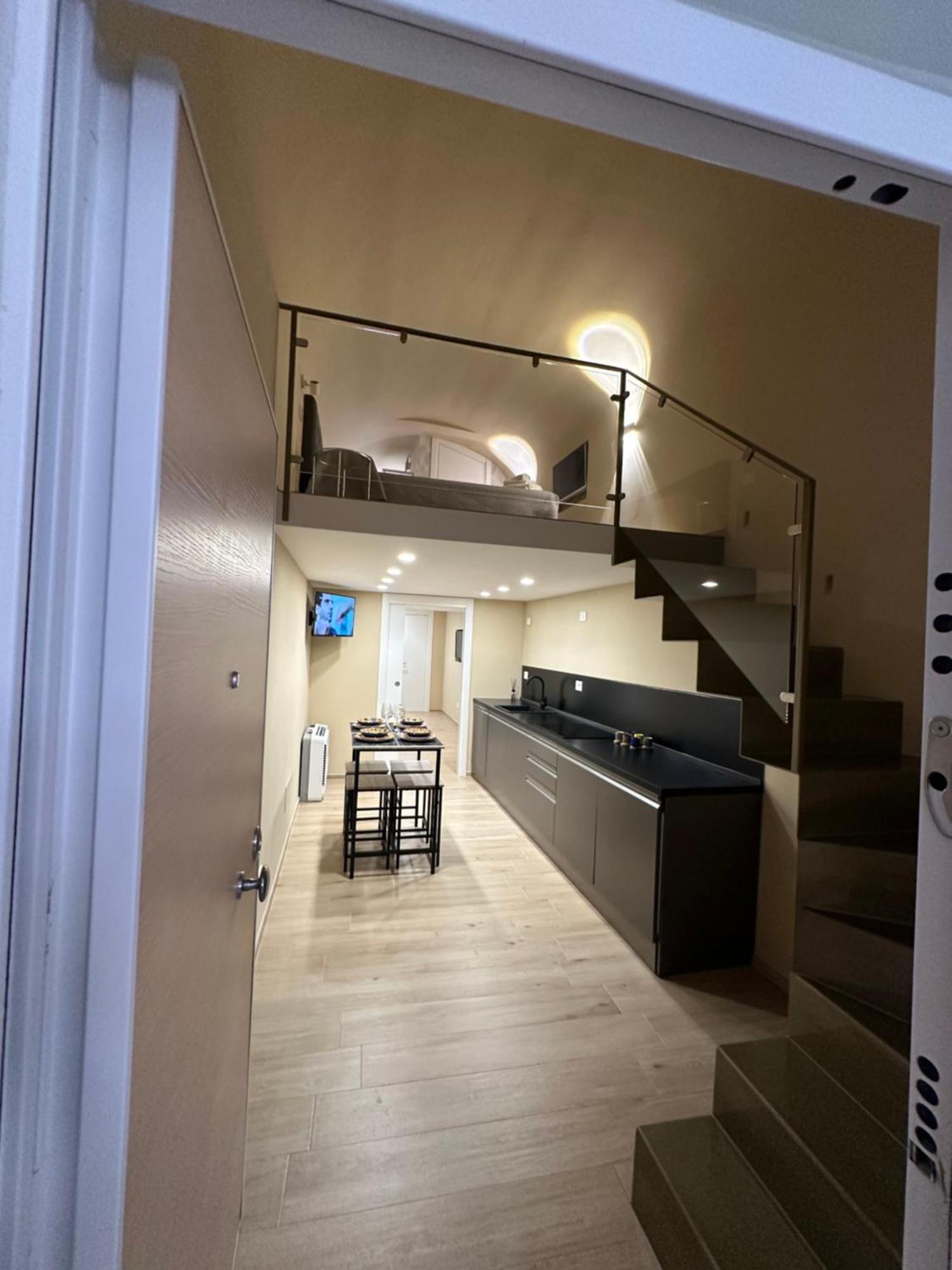 דירות בארי Beata Elia Loft מראה חיצוני תמונה